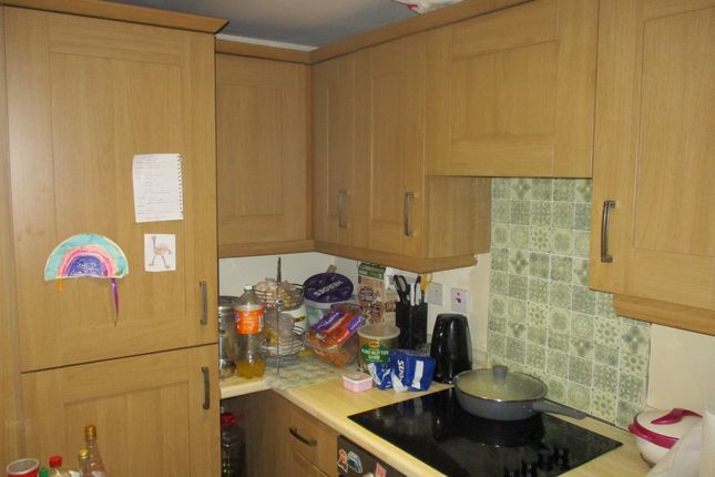 Oak Drive, Leeds photo 3