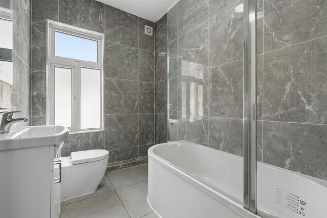 Gilbey Road, London photo 2