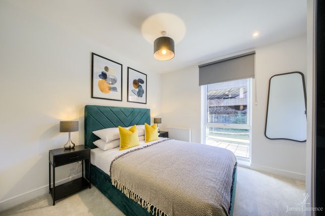 Flat for sale in The Regent, Snow Hill Wharf, 64 Shadwell Street