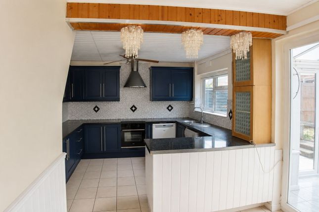 40 Garsdale Crescent, Stoke-on-Trent photo 5
