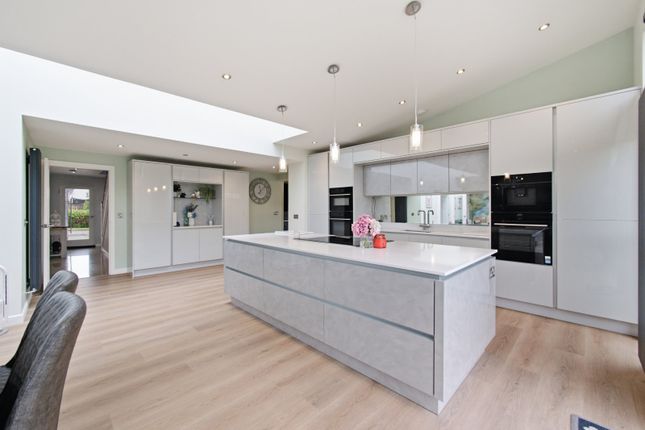 5 Burnbrae View, Bonnyrigg photo 4
