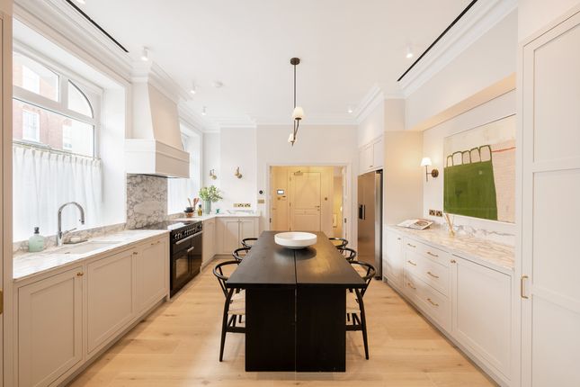 Flat 1, 44-46, Seymour Place, London photo 3