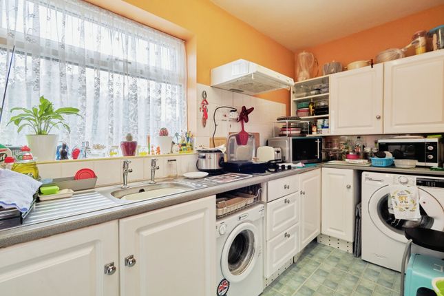 End terrace house for sale in Lindfield Road, Nottingham, Nottinghamshire