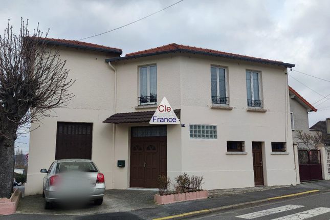 Thumbnail Detached house for sale in Neuilly-Plaisance, Ile-De-France, 93360, France