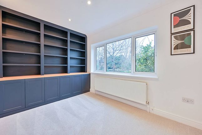 132, Carlyle Road photo 4