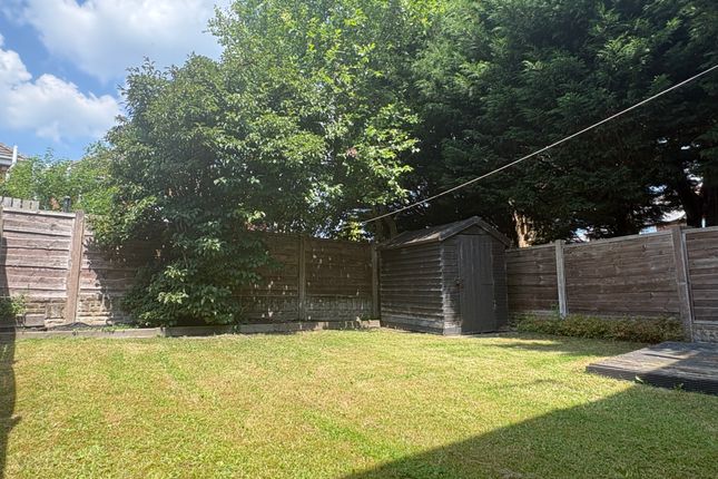 29, Bury photo 4
