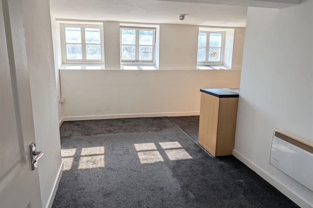 LL Ref 27C, Apartment 3 Old Coronation School, Meyrick Street, Pembroke Dock photo 2