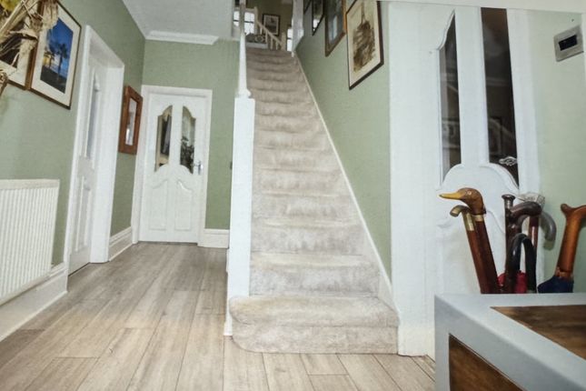 343, Whitegate Drive, Blackpool photo 4