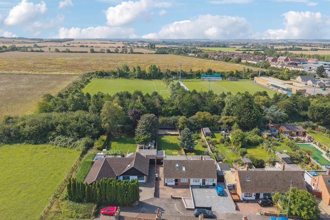 27, London Row, Arlesey photo 3