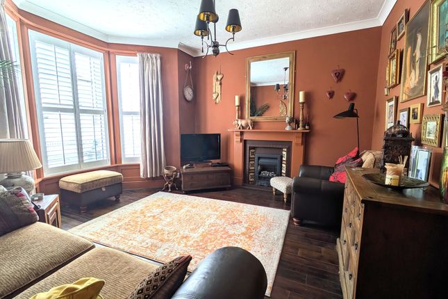 23 Polkyth Road, St. Austell photo 3
