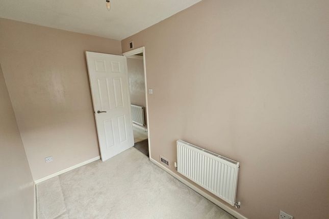 68, Cobden Terrace, Gateshead photo 4