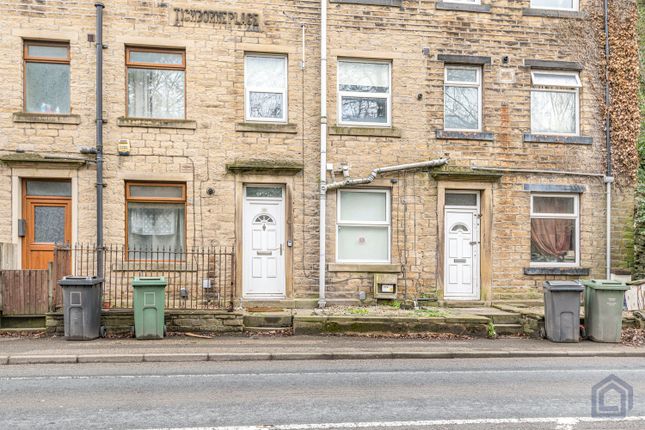 Terraced house for sale in Wood End, Huddersfield