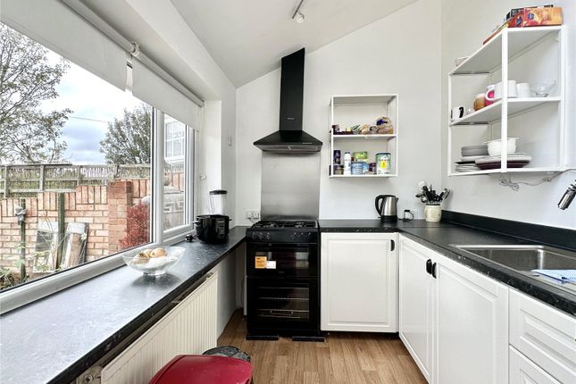 18, Top Dartford Road, Hextable photo 3