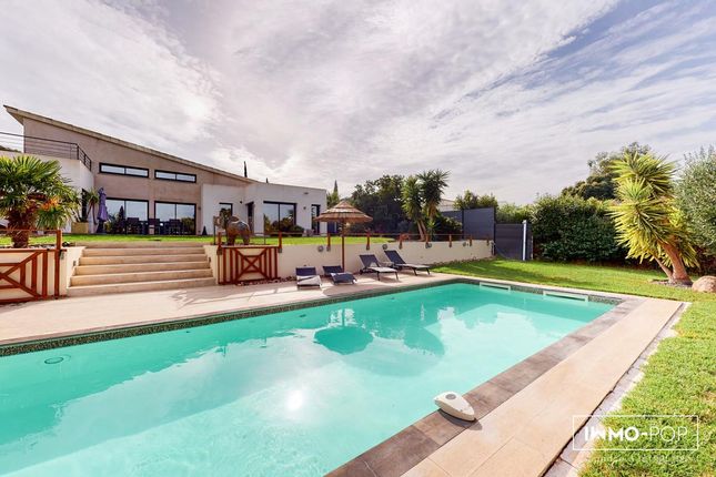 Villa for sale in 20144 Zonza, France