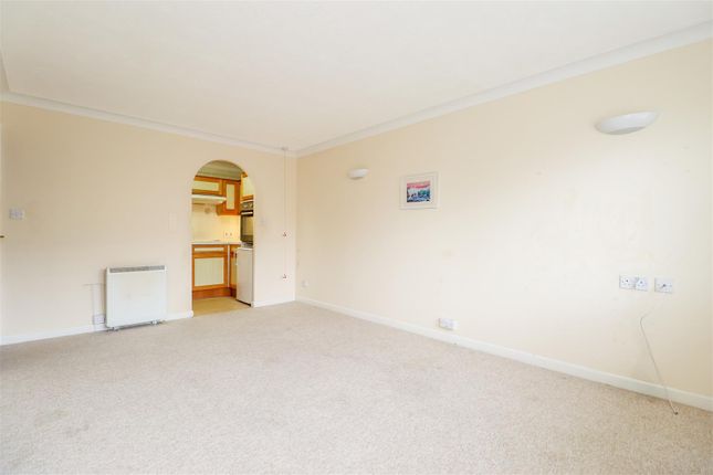42, Homestream House, Mill Bay Lane, Horsham photo 4