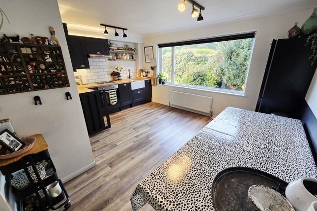 2, Hendra Vale, Launceston photo 3