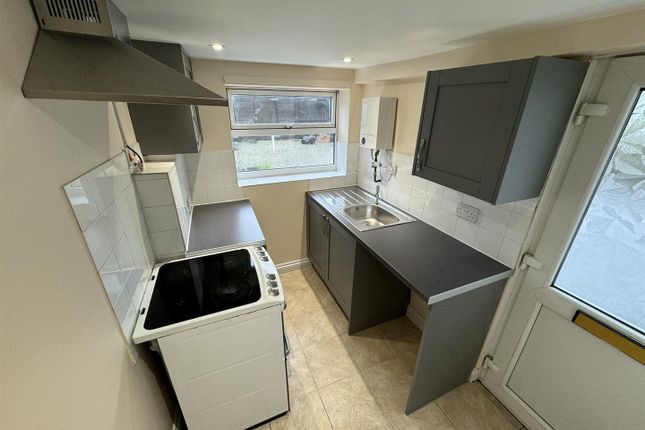 Thumbnail Flat to rent in Ranelagh Road, St. Austell