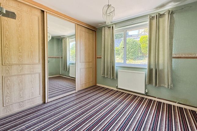 3, Heathfield Road, Stroud photo 4