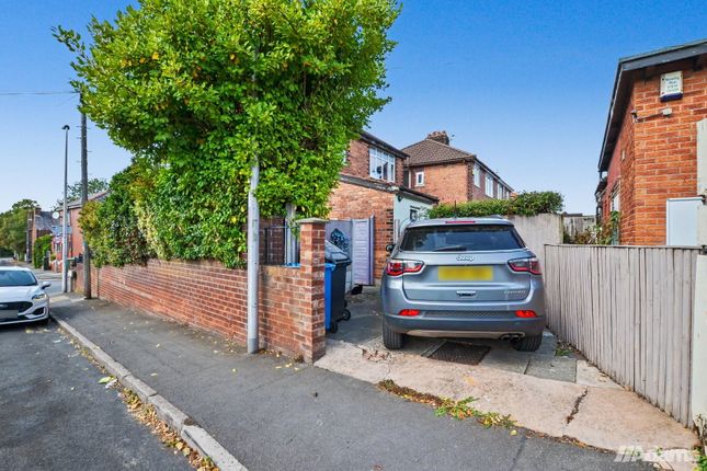 37, Picton Avenue, Runcorn photo 2