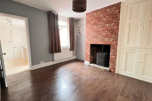 44, Beechcroft Road, Swindon photo 4