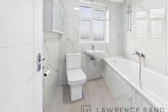 108a Victoria Road, Ruislip photo 5