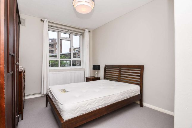 43, Lancaster Court, Fulham Broadway photo 4