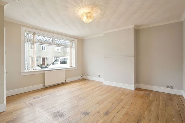 107 Gilmerton Dykes Crescent, Edinburgh photo 2