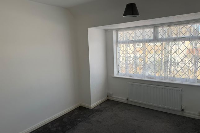 86, Orchard Road, Dagenham photo 2
