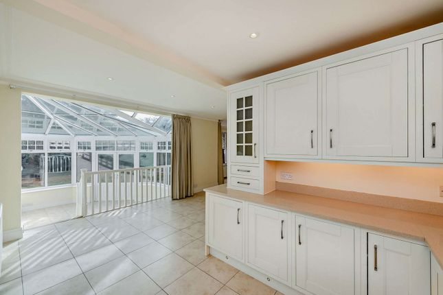 Shire House, Shire Lane, Chorleywood photo 3