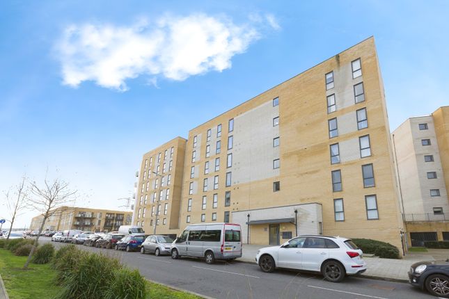 Flat for sale in Handley Page Road, Barking