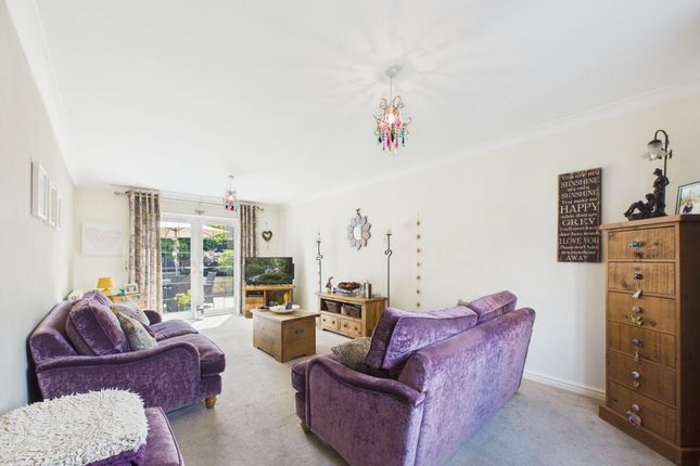 85 Morledge, Matlock photo 3