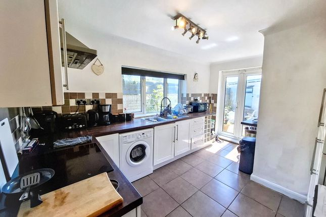14, St. Joans Grove, Hartlepool photo 2