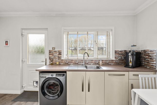 17, Park Place, Alloa photo 5