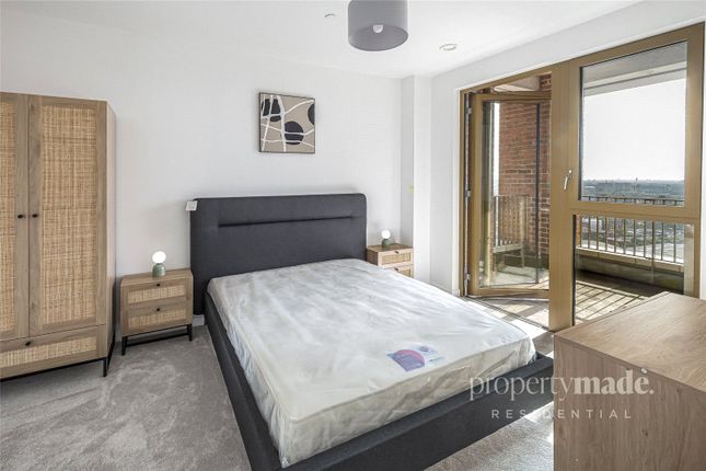 Flat 121,, Vista Heights, London photo 4