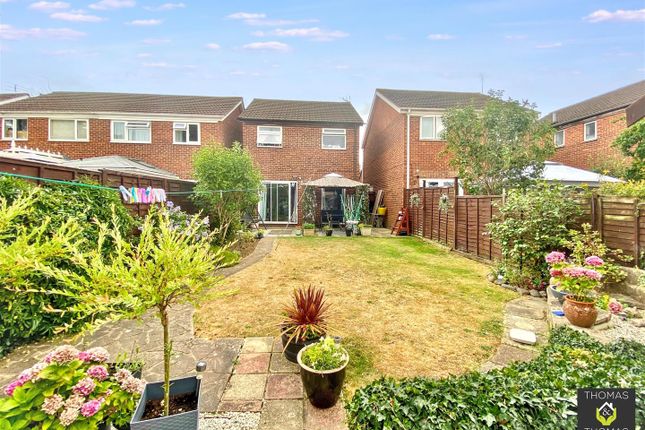 41, The Hollygrove, Gloucester photo 2