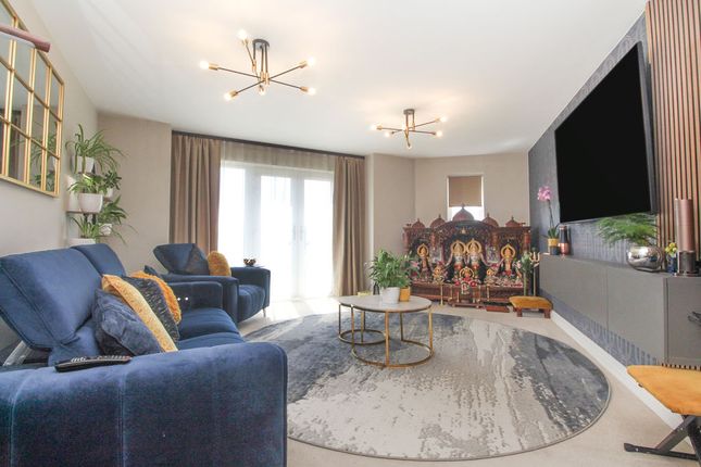 Flat 2, 2 Emmer Drive, Meadow Road, Bedford photo 4