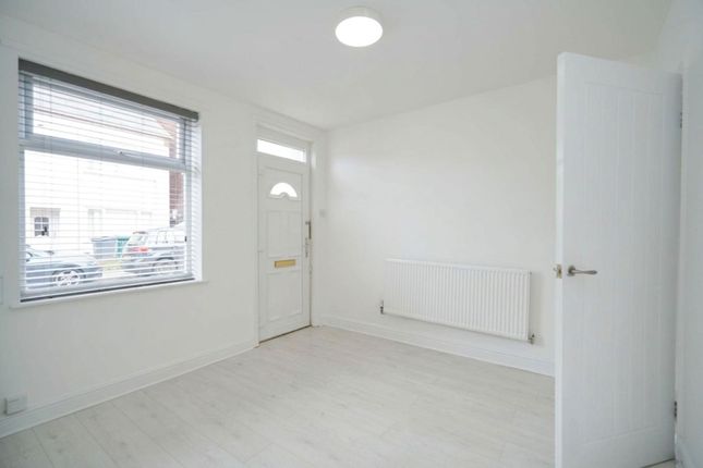 31, Windmill Street, Swadlincote photo 5