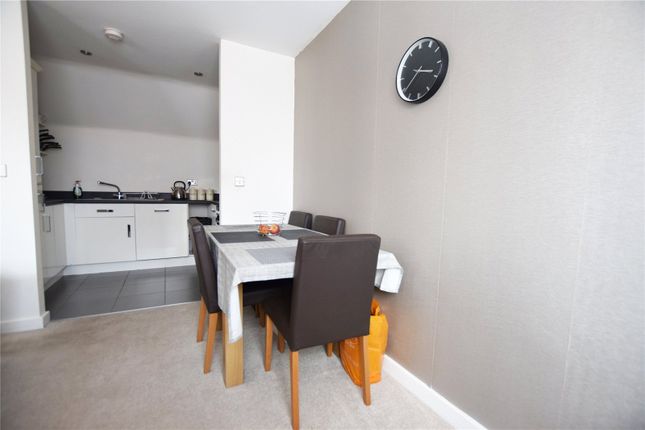 Waggon Road, Leeds photo 4