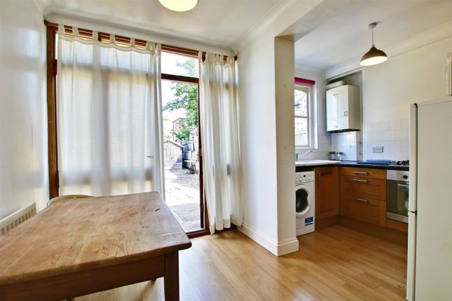 14, Plaistow Grove, Bromley photo 4