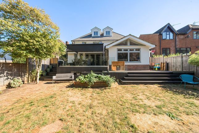 10, Meadow Walk, Harpenden photo 2
