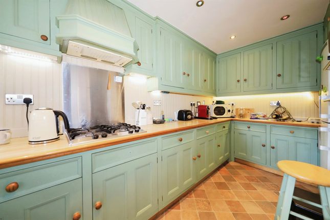 Cottage for sale in Portway Place, Cookley, Kidderminster