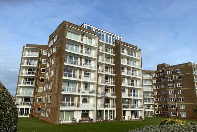 Thumbnail Flat to rent in West Parade, Bexhill-On-Sea