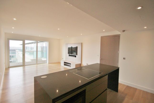96 Faulkner House photo 3