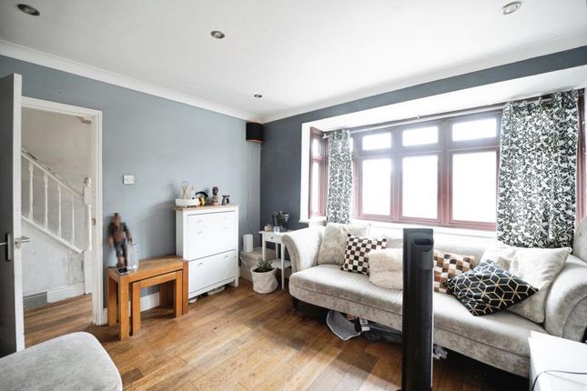 2, Little Aston Road, Romford photo 5