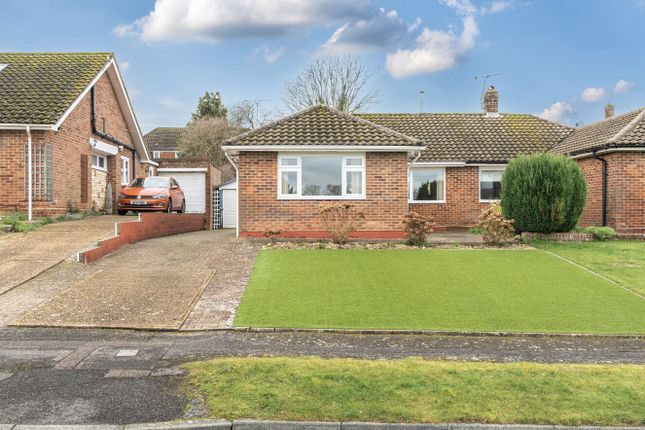 2-bed bungalow on 37, Goring Field, Hampshire, £465,000