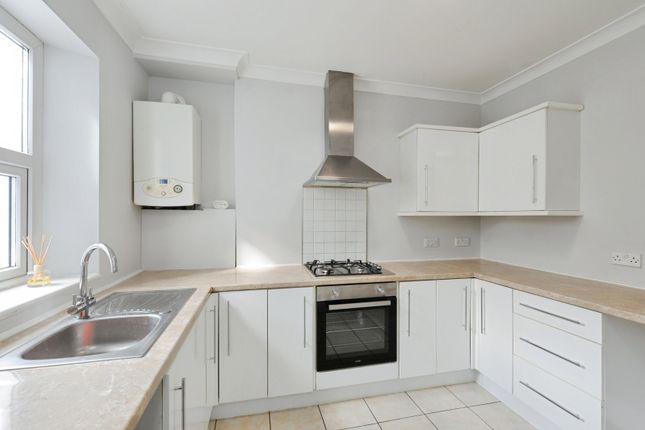 9, Agar Road, Redruth photo 3