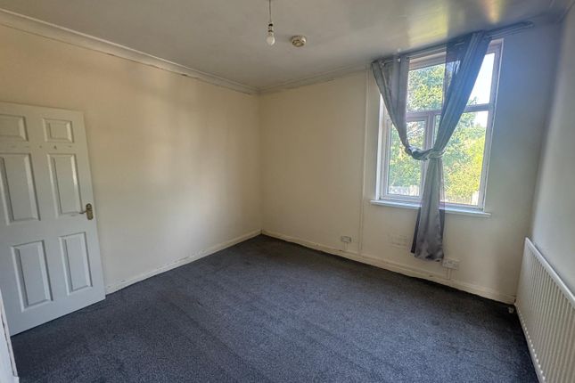 12, Woden Road, Wolverhampton photo 4