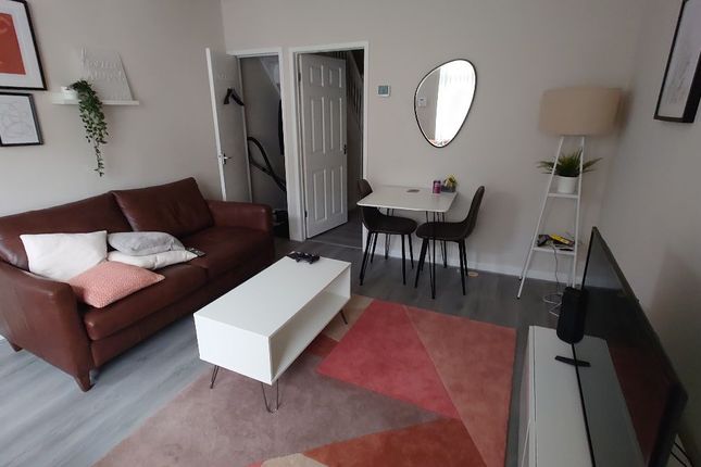22 Hawkins Street, Liverpool photo 3
