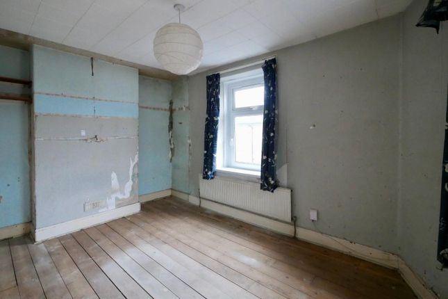 End terrace house for sale in Salop Place, Penarth