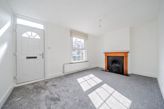 24, Couthurst Road, London photo 2